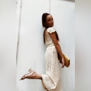 Vintage Off White Short Sleeve Crochet Dress